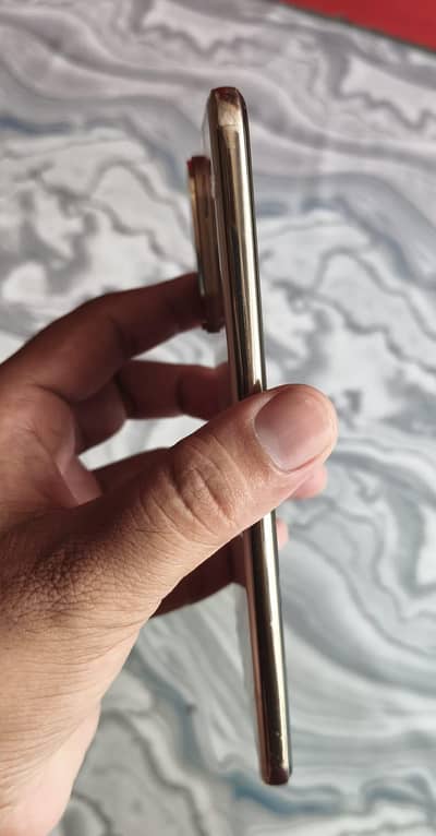 Vivo V60 5G 12GB+256GB / 512GB – Desert Gold – 10/10 Condition