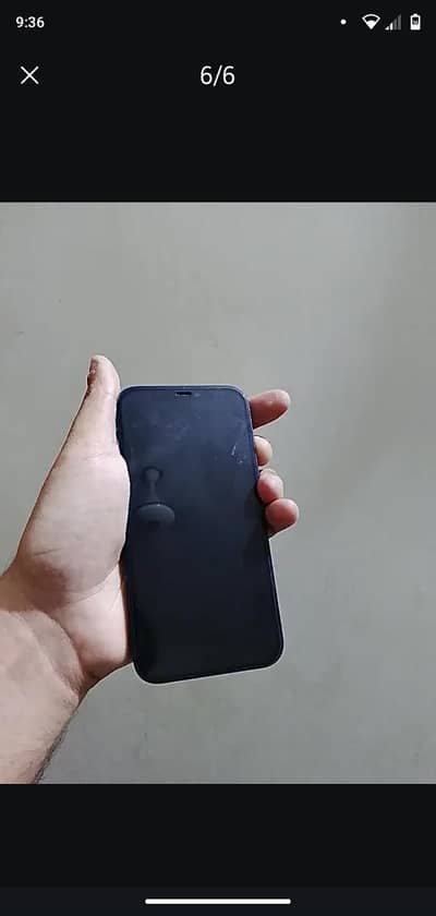 Apple iPhone 12