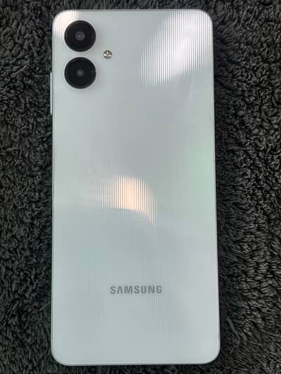 Samsung Mobile A06