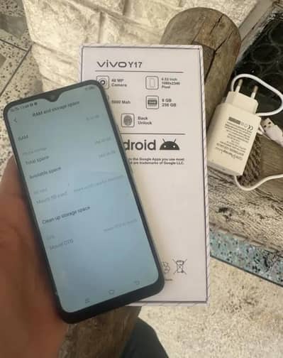 Vivo Y17