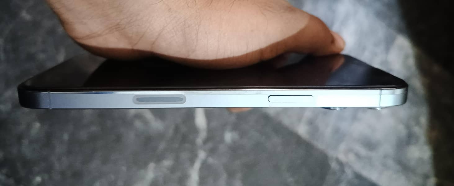 Apple iPhone 13 Pro Max 3