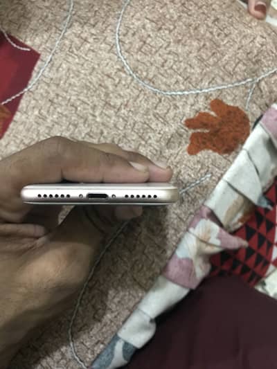 Apple iPhone 8