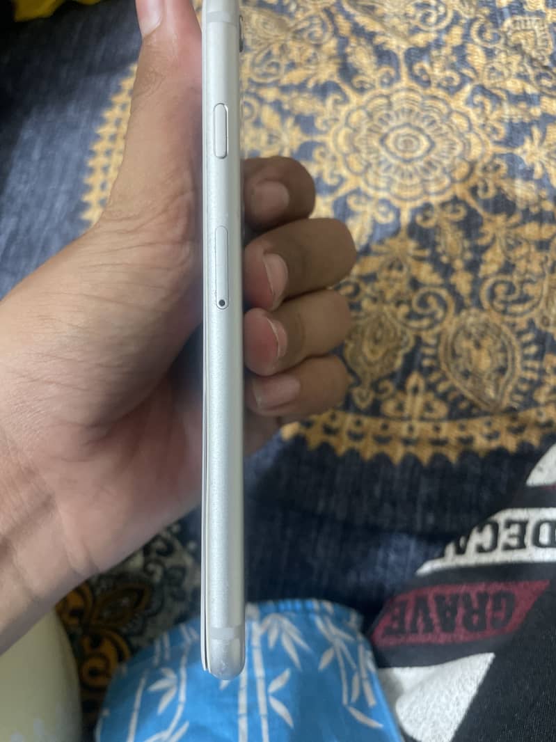 Apple iPhone 6S 2