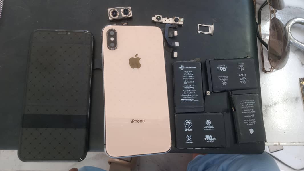 Apple iPhone X 0