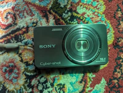 digital camera Sony dsc-w570