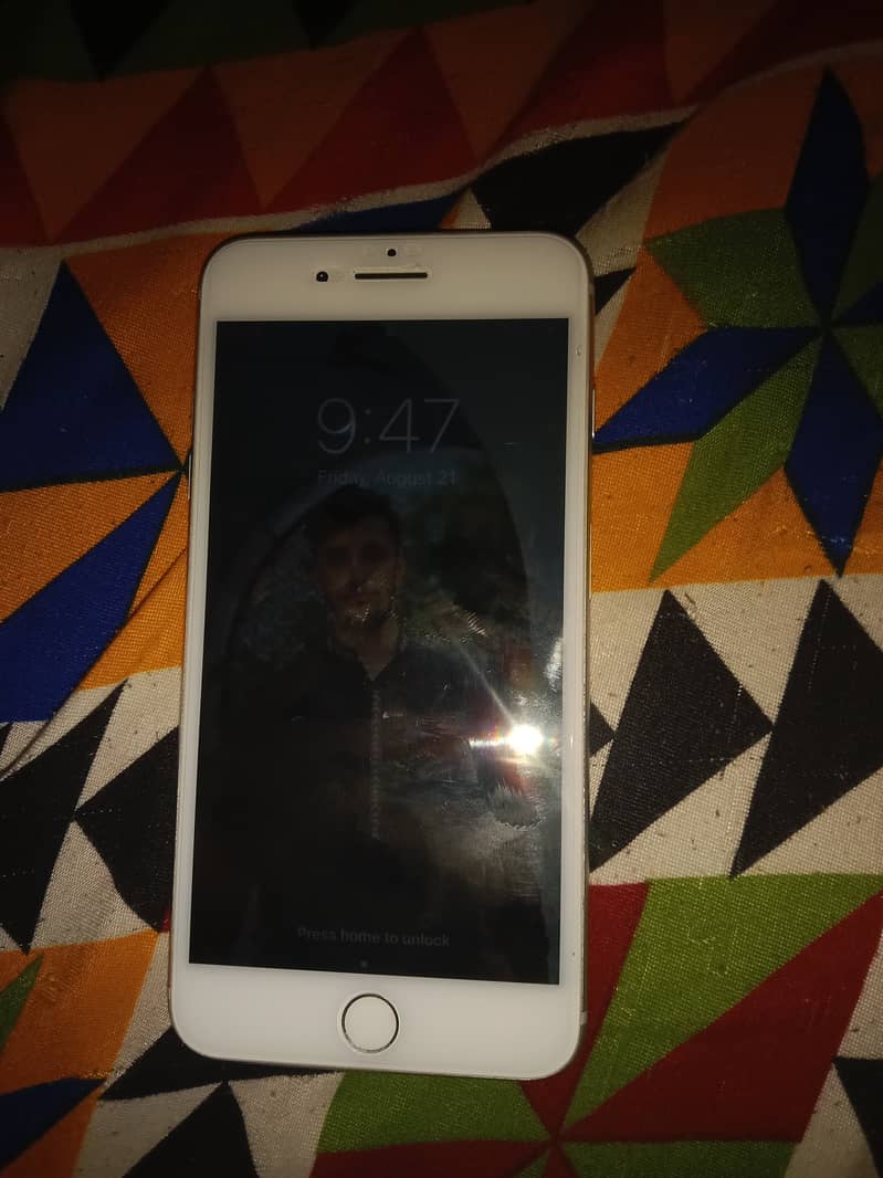 Apple iPhone 7 Plus 1