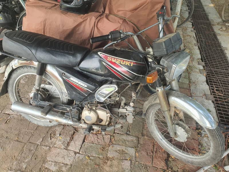 Suzuki 2001 model 1