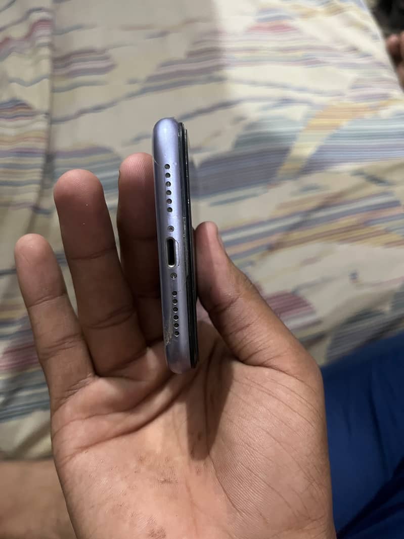 Apple iPhone 11 1