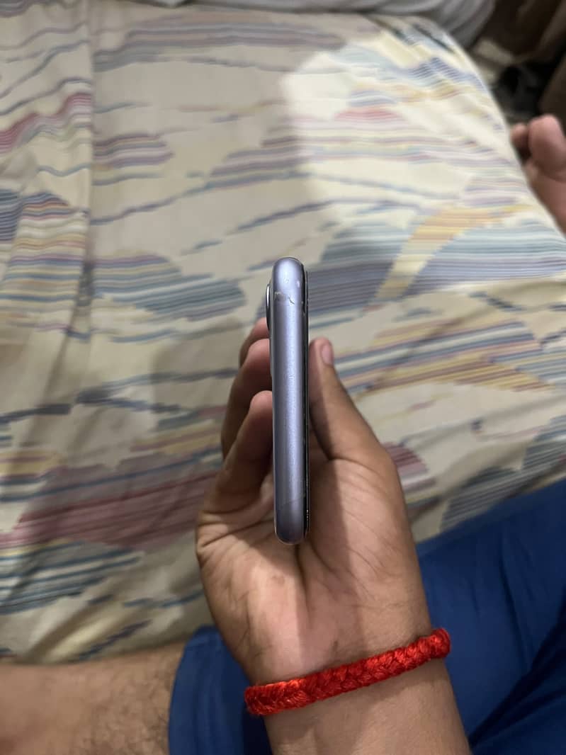 Apple iPhone 11 2