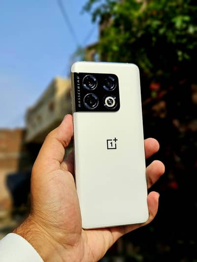 One Plus 10 Pro 5G
