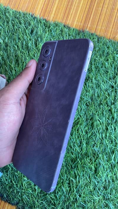 Realme C65