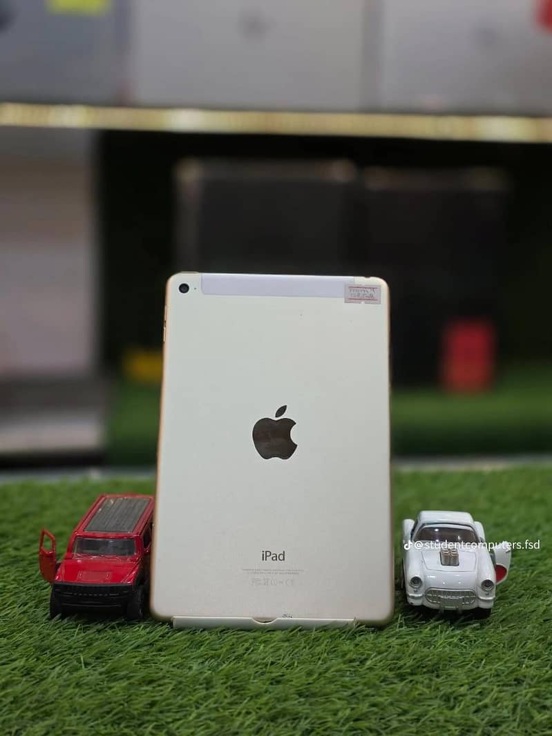 Ipad M4 1