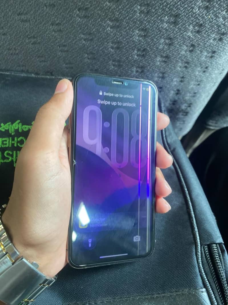 iPhone 11 Pro 0