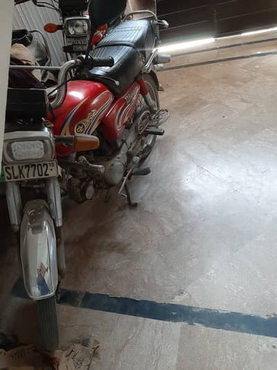Yamaha Dhoom YD-70 2010