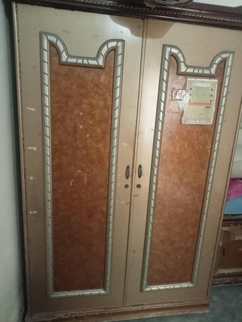 wardrobe 2
