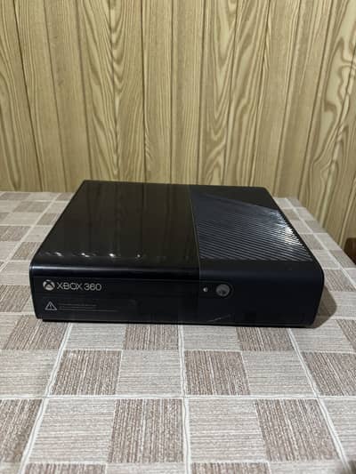 Xbox 360 Slim