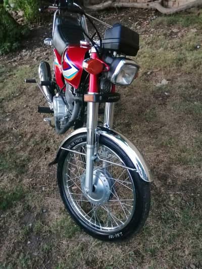 Honda 125cc model 2016 for sale call+03228067847