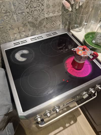 Beko electric stove (4 hobs)