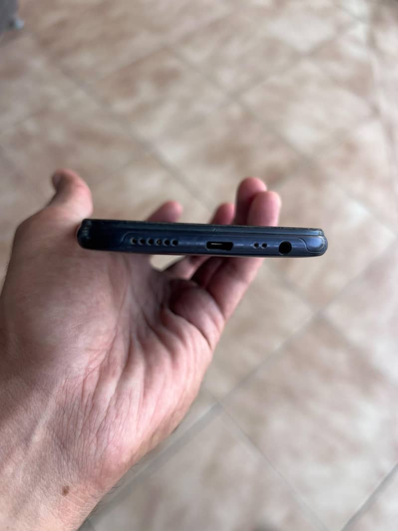 OPPO A1k 6
