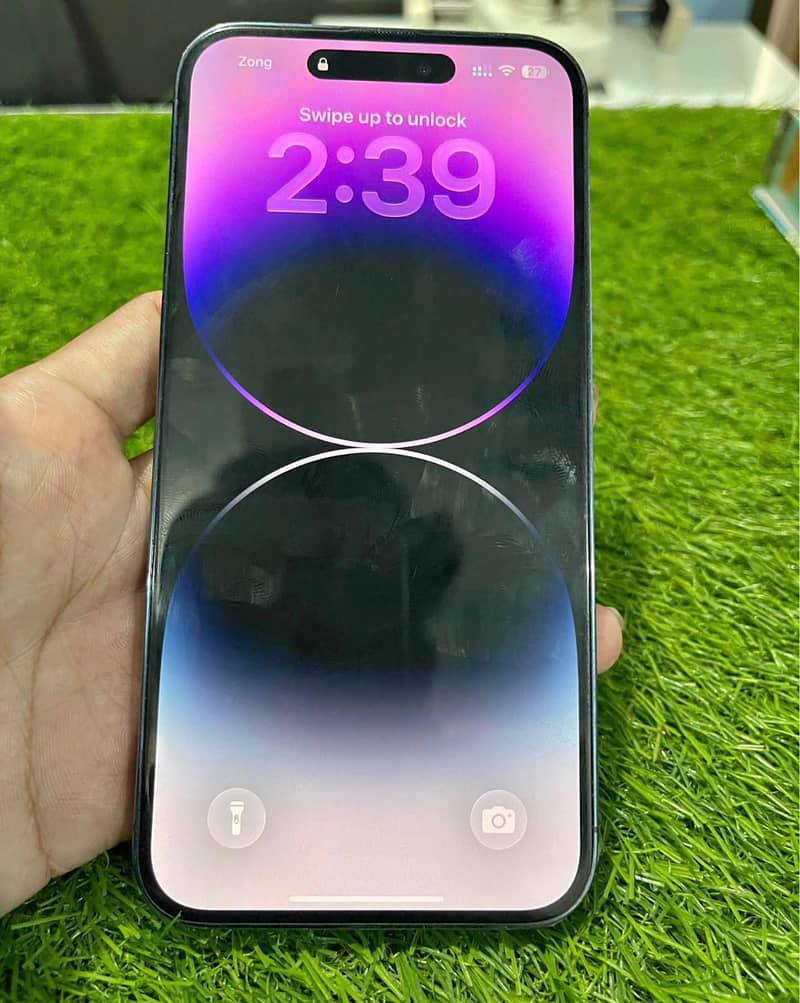 iPhone 14 Pro Max 0