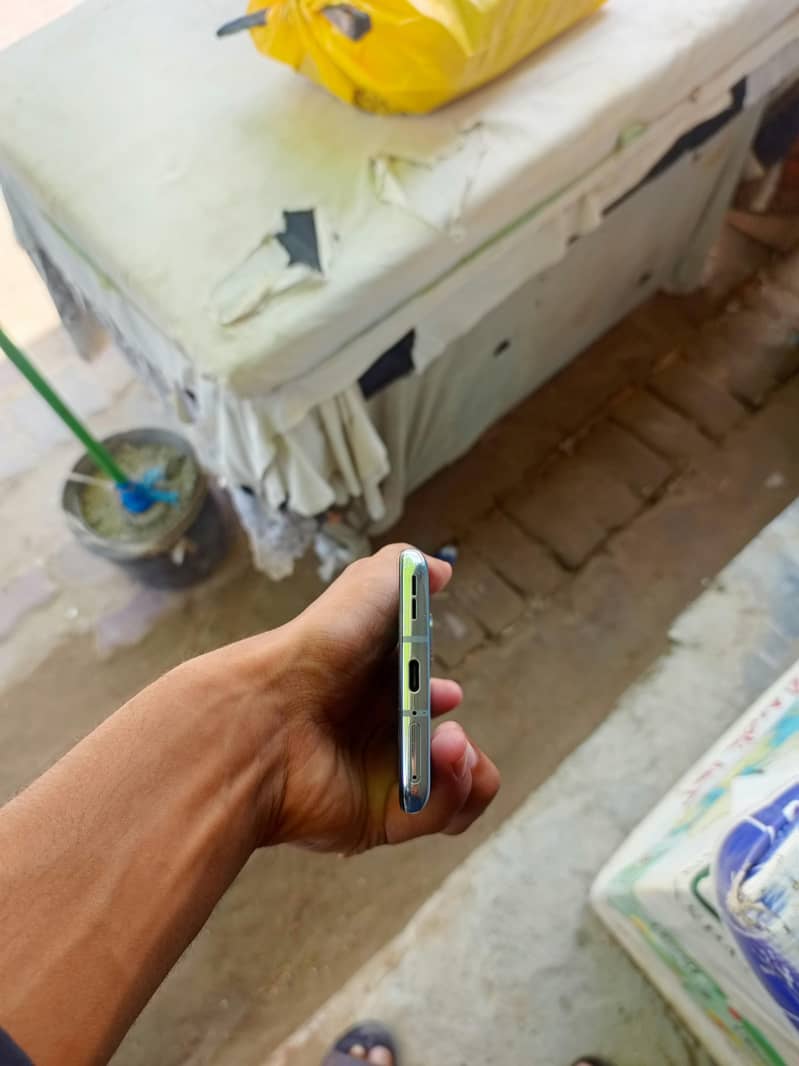One Plus 8T 1