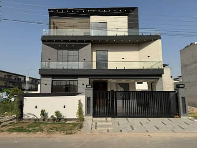 A Palatial Residence For Prime Location Sale In Buch Villas Phase 2 - Manik Block Multan