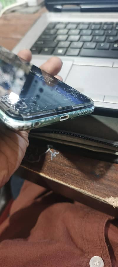 Vivo Y17