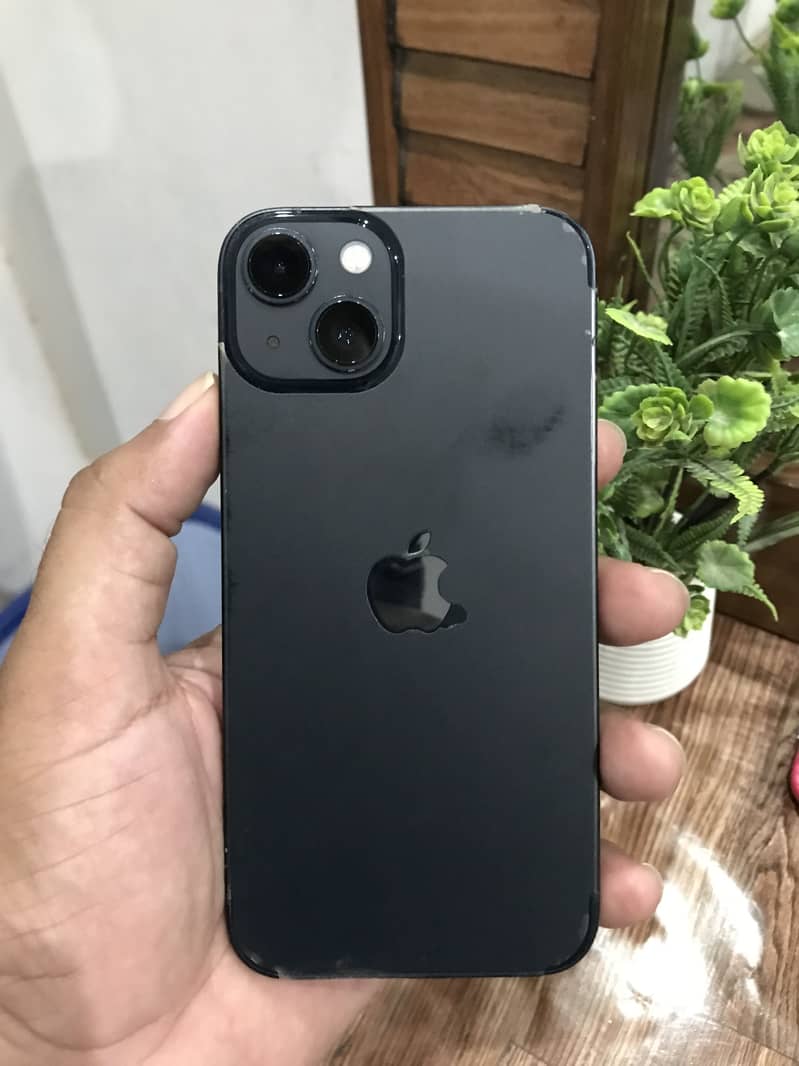 Apple iPhone 13 3