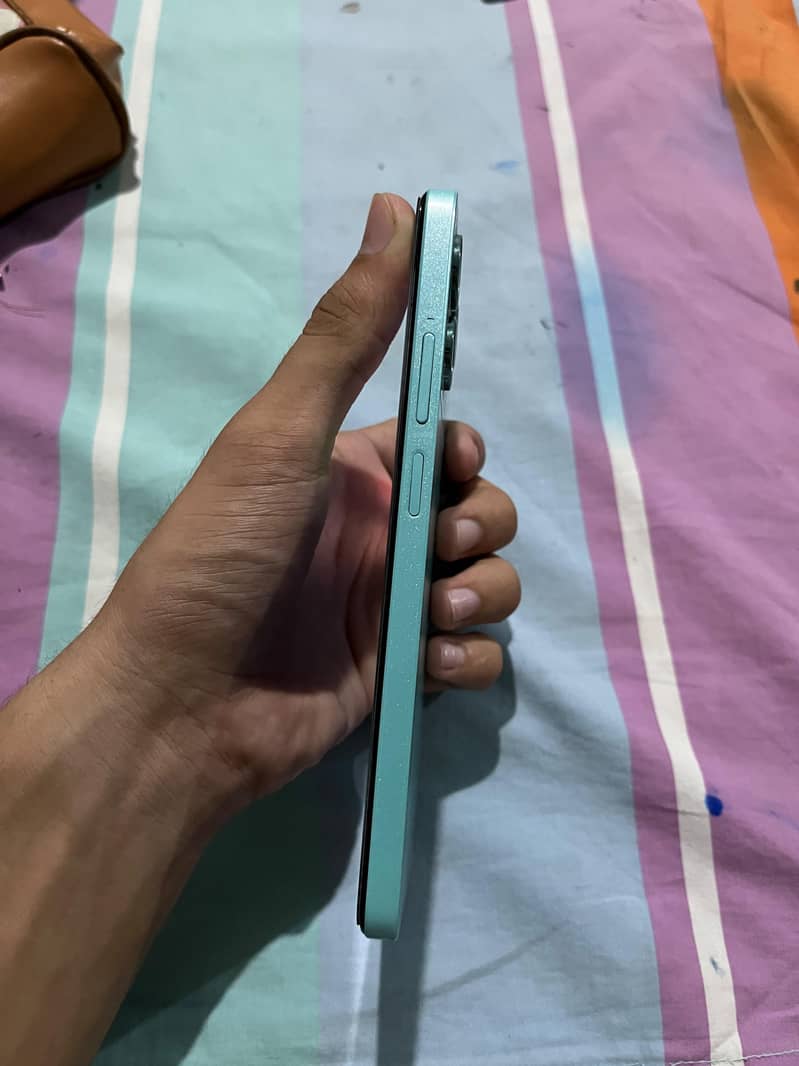 Realme C51 6