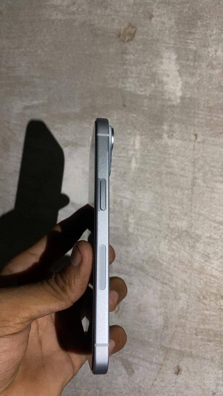 Apple iPhone 15 1