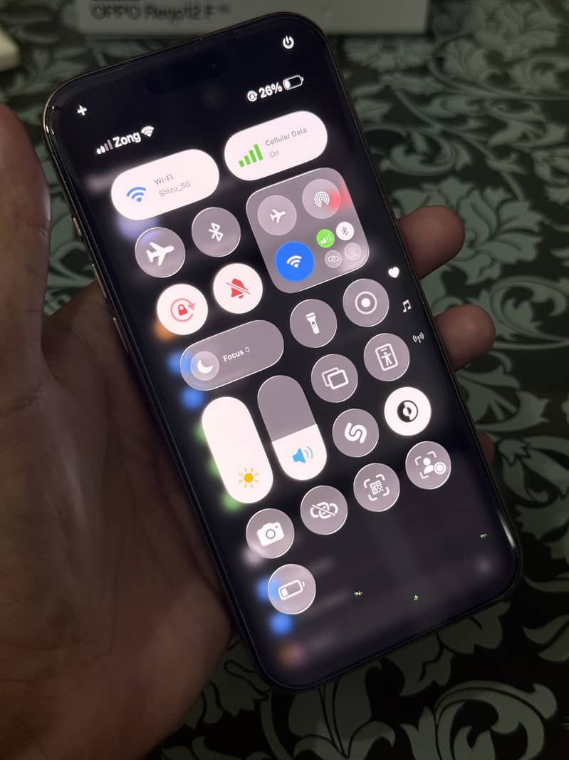 Iphone 16 Pro Max 4
