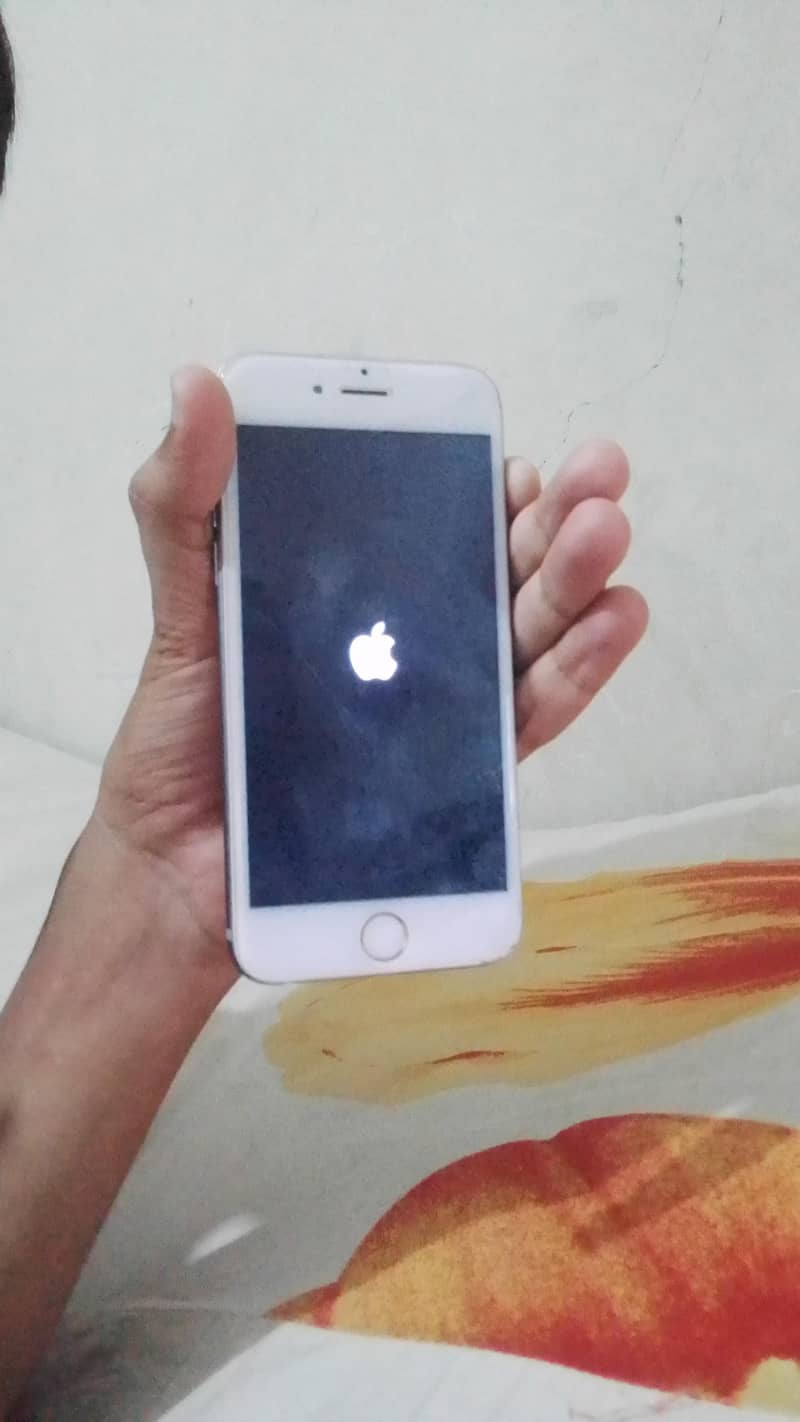 Apple iPhone 6 2