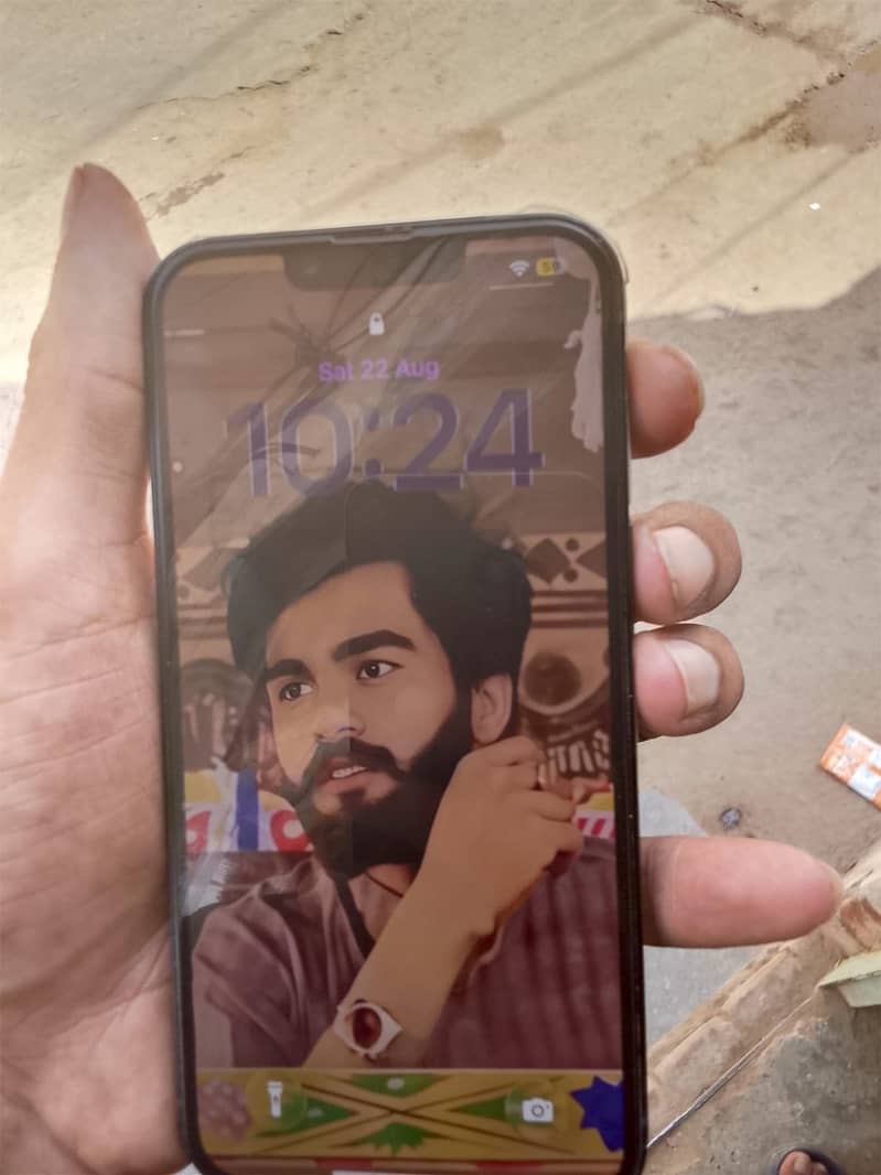 Apple iPhone 14 12