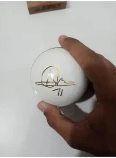signature hard balls