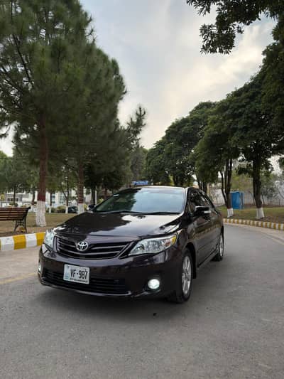 Toyota Corolla Altis 2012