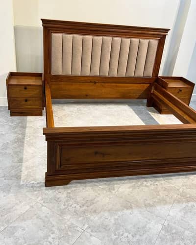 bedroom set  poshish paint polish repairing