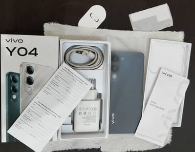 Vivo Y04 | 4/128GB | Complete Box | 2 Month official Warranty|