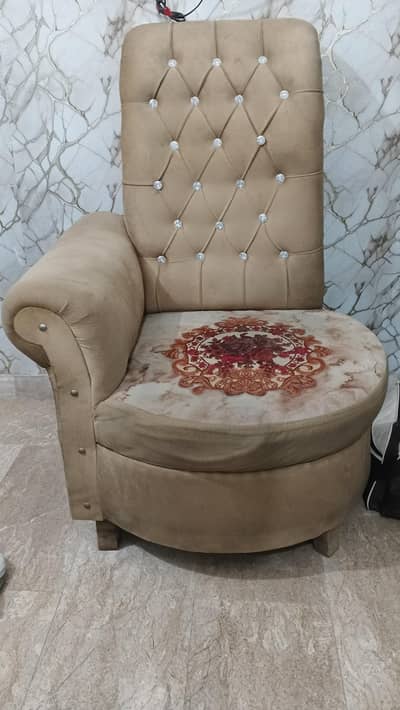 2 sofa set in good condition