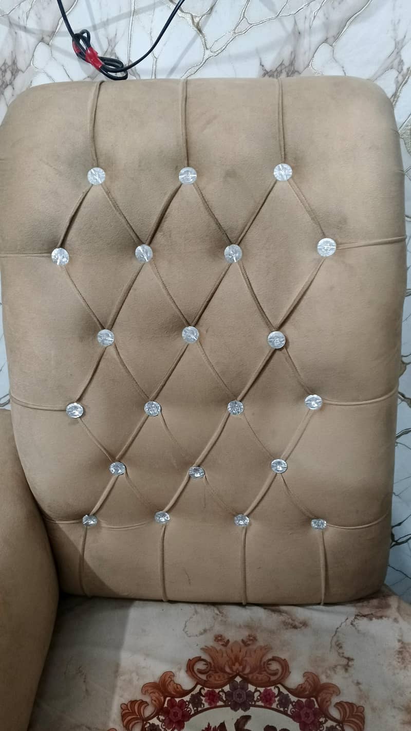 2 sofa set in good condition 2