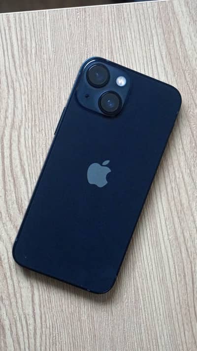 Apple iPhone 13 | 128GB | In Apple Warranty