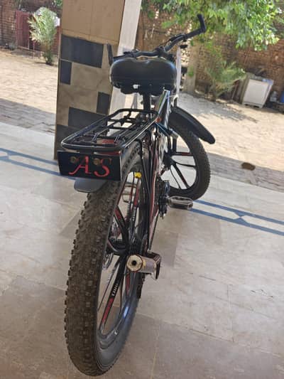 Plus Mountain bicycle