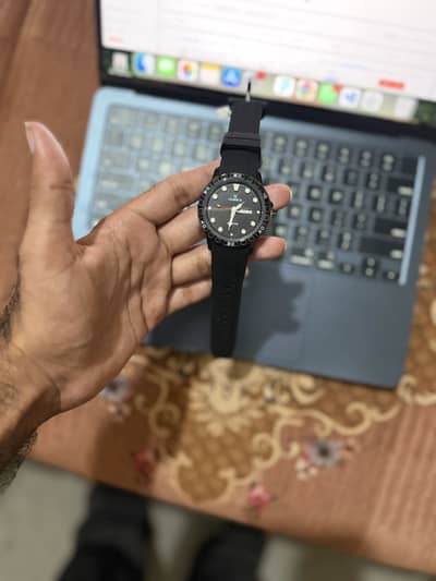 HUSKY H-214 Sport Men’s Watch – Black