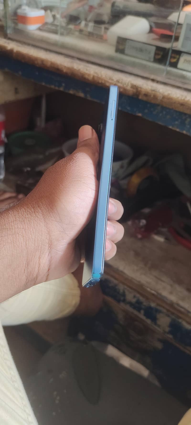 Tecno Spark 10 4