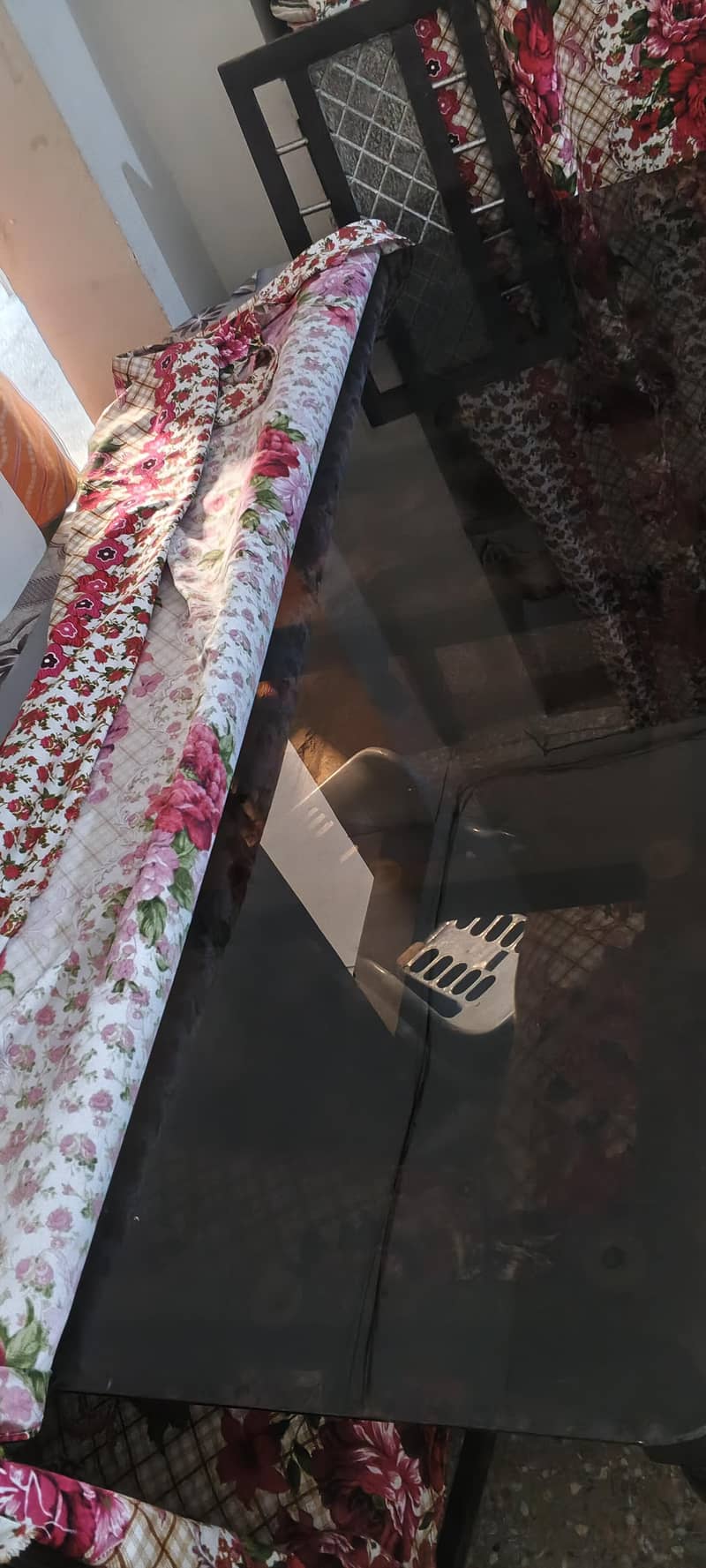 Dining table 3