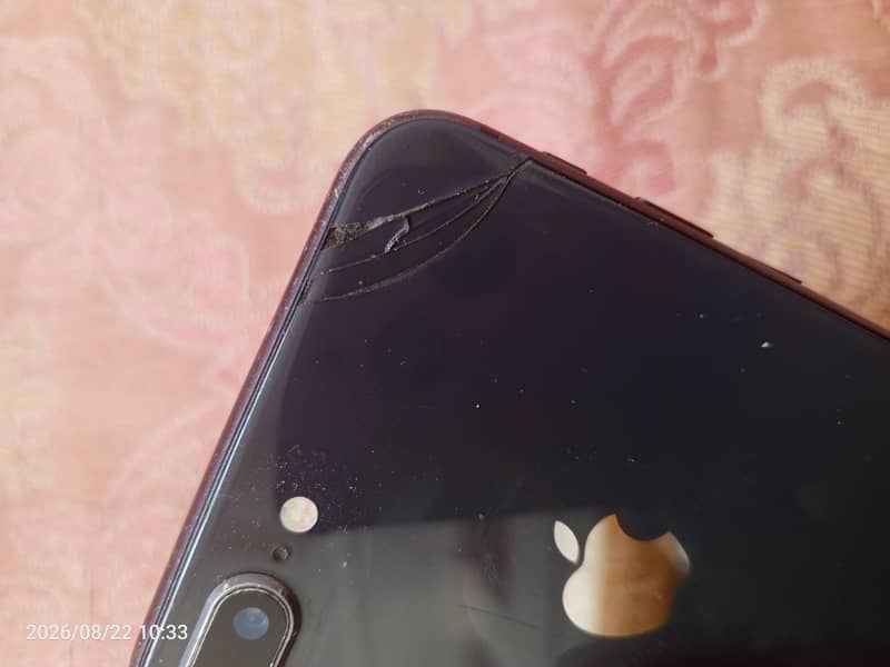 Apple iPhone 8 Plus 2