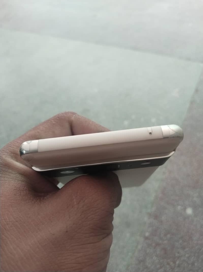 Google Pixel 6 Pro 2