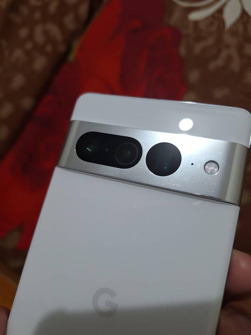 Google Pixel 7 Pro 2