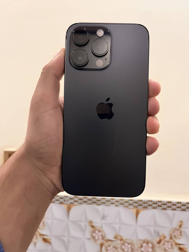 Apple iPhone 14 Pro Max 0
