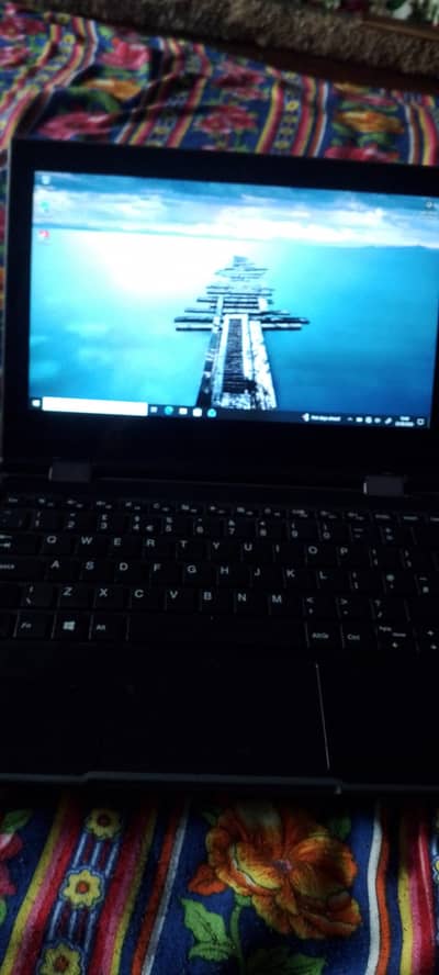 sale sale sale this is laptop in sale