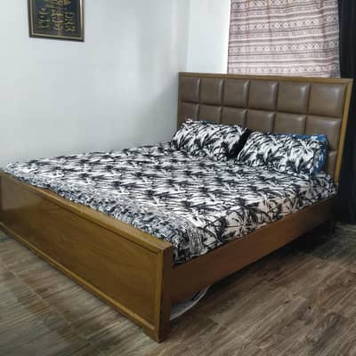 King size wooden bed set with Master Spring Mattress